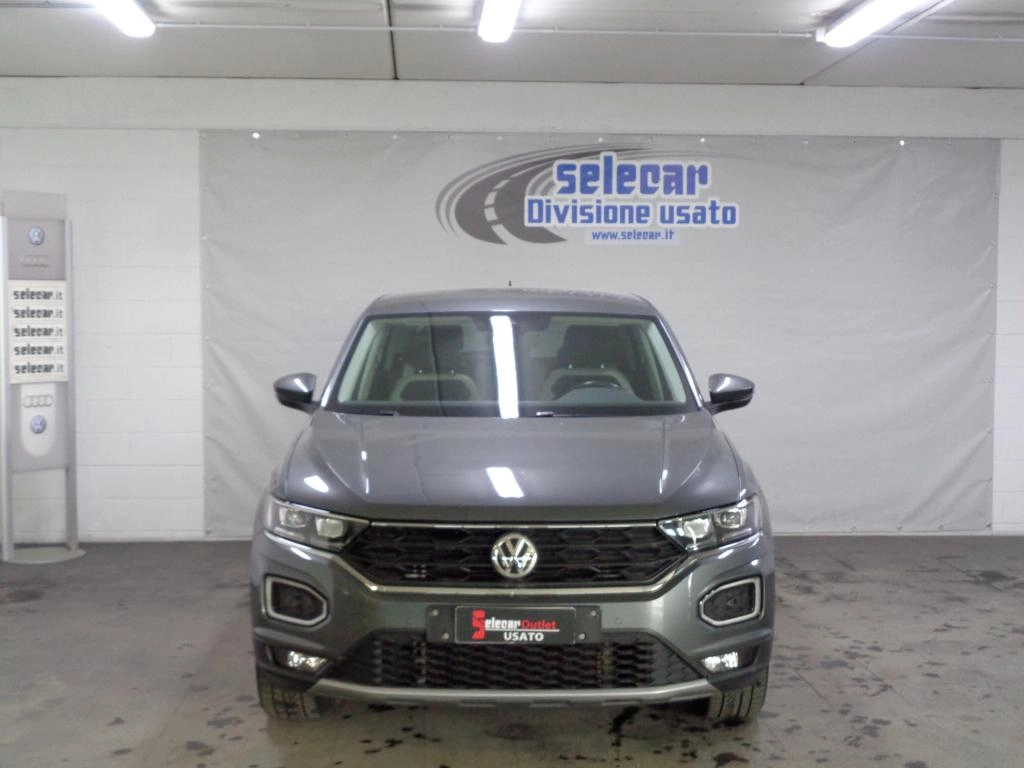 img-1 Volkswagen T-Roc Volkswagen SE-U77968