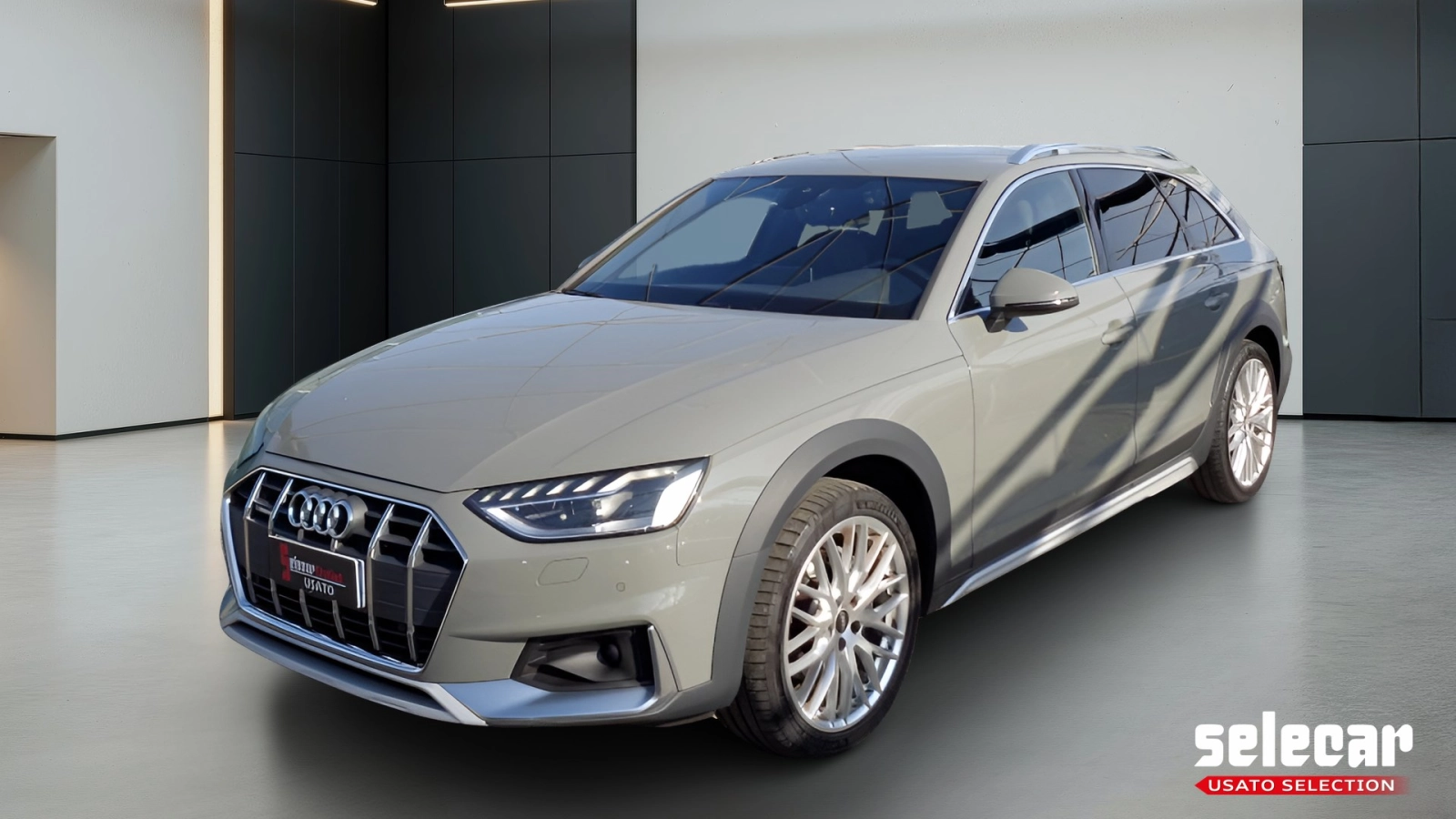 img-0 Audi A4 Audi SE-U75767