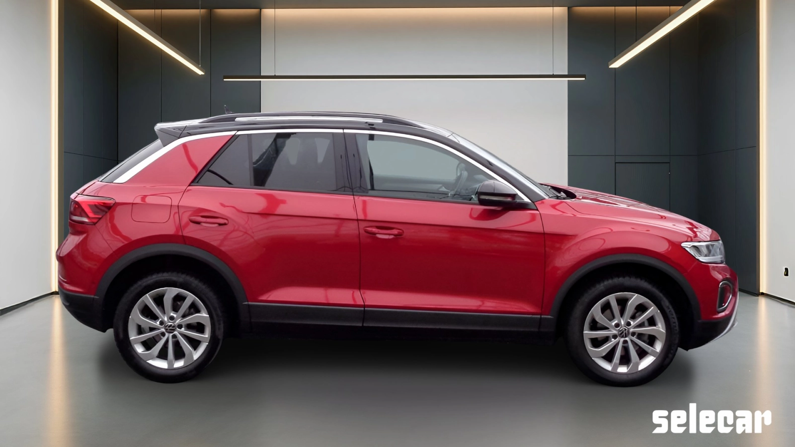 img-2 Volkswagen T-Roc Volkswagen AU-U77676