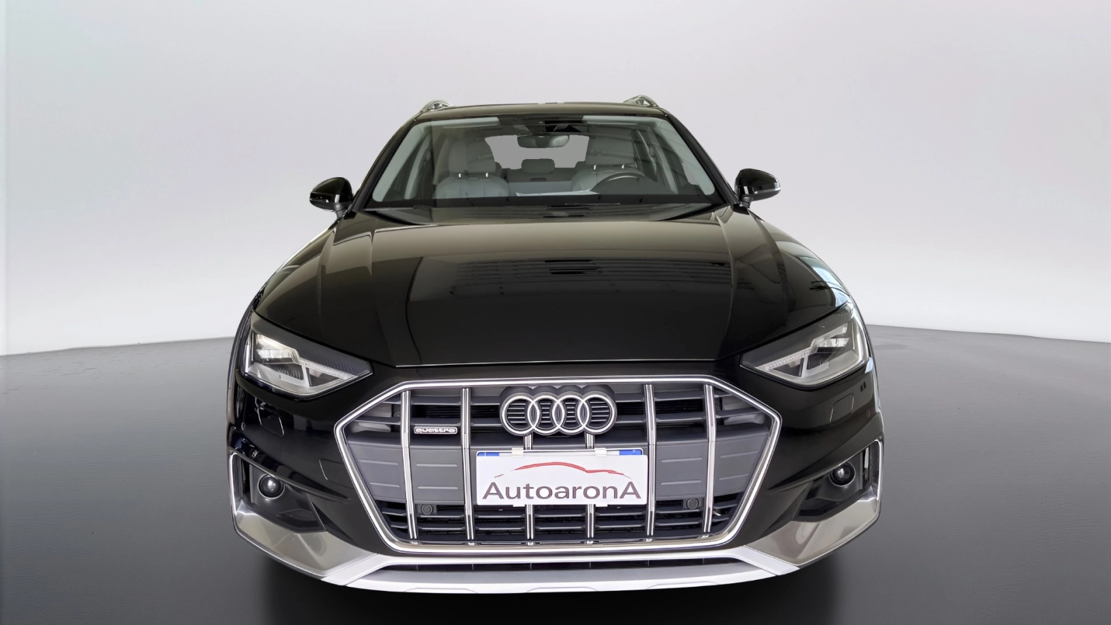 img-1 Audi A4 Audi AU-U70387