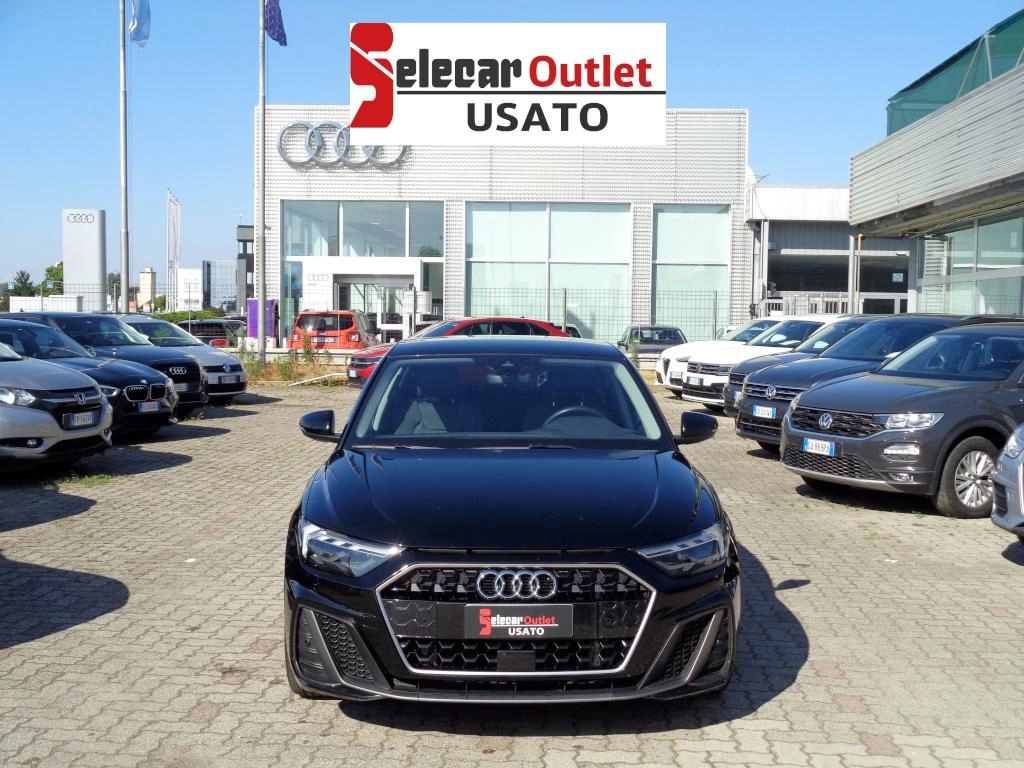 img-1 Audi A1 Sportback Audi SE-U78205