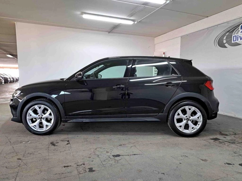 img-1 Audi A1 Allstreet Audi SE-U78335