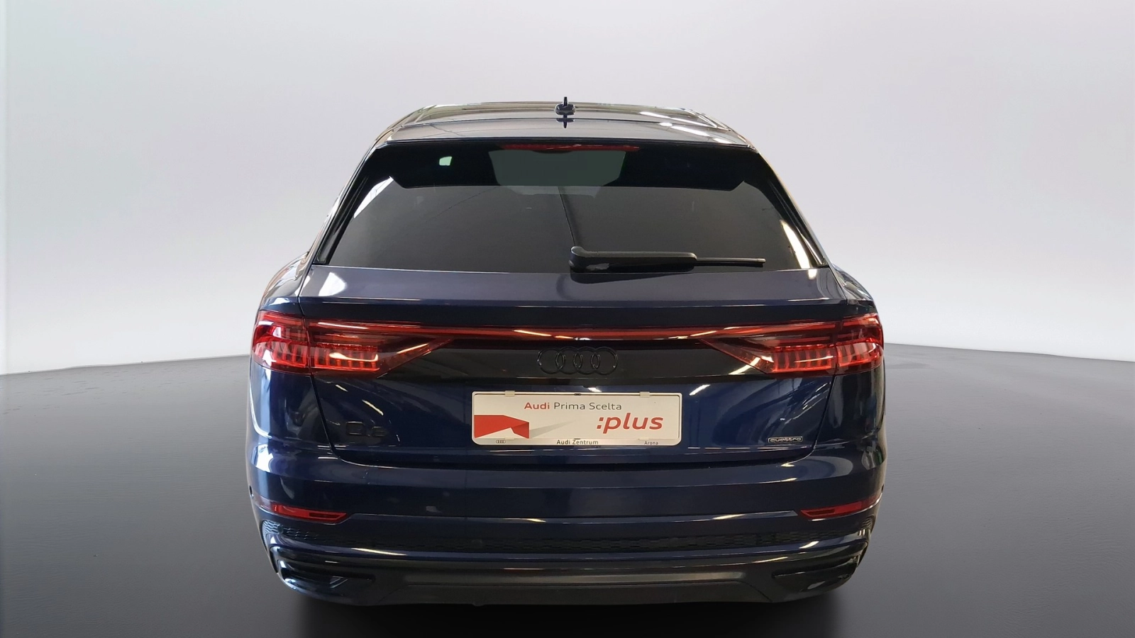 img-4 Audi Q8 Audi AU-U78773