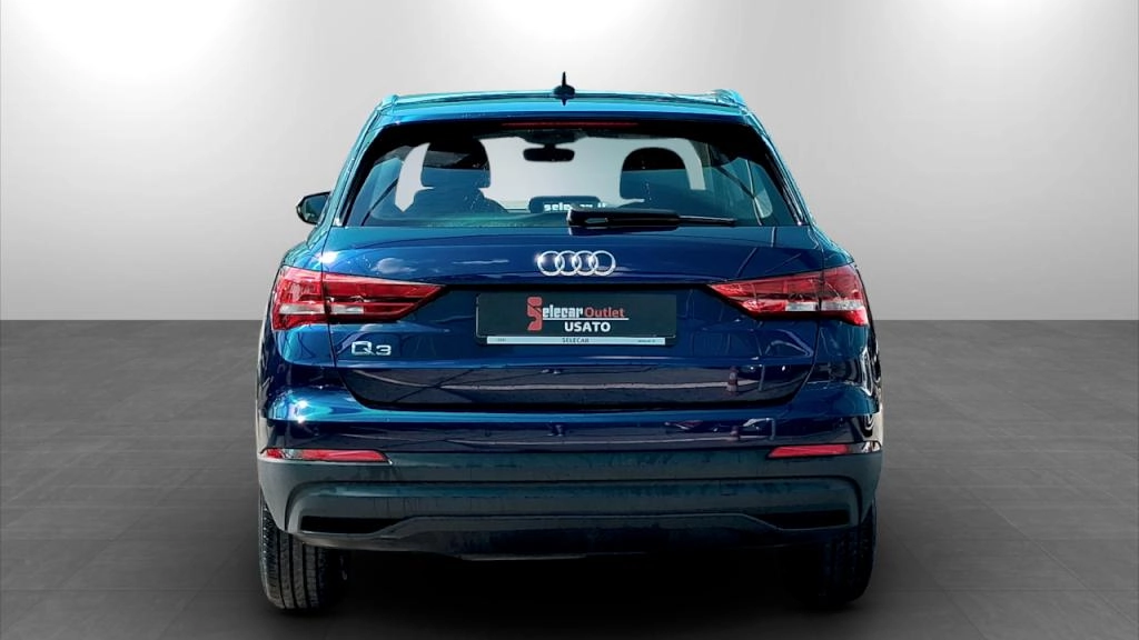 img-4 Audi Q3 Audi SE-U79244