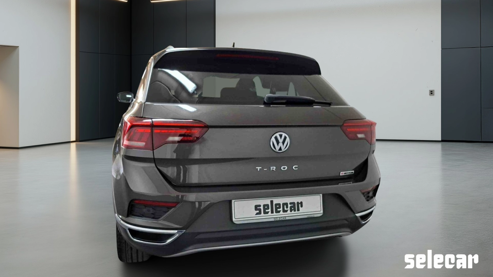 img-3 Volkswagen T-Roc Volkswagen SE-U69960