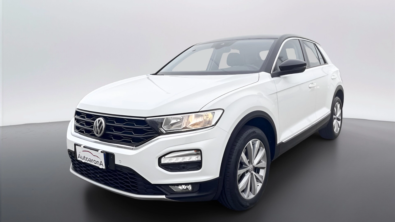 img-0 Volkswagen T-Roc Volkswagen AU-U77462