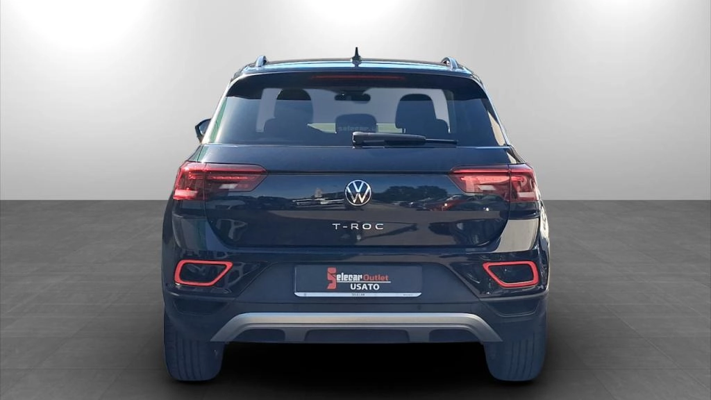 img-4 Volkswagen T-Roc Volkswagen SE-U79390