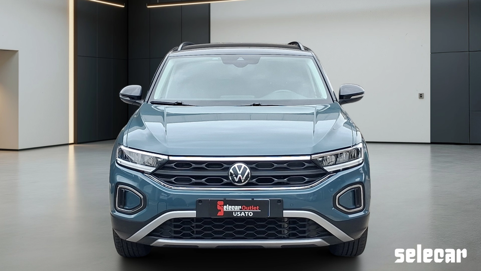 img-1 Volkswagen T-Roc Volkswagen SE-U79872