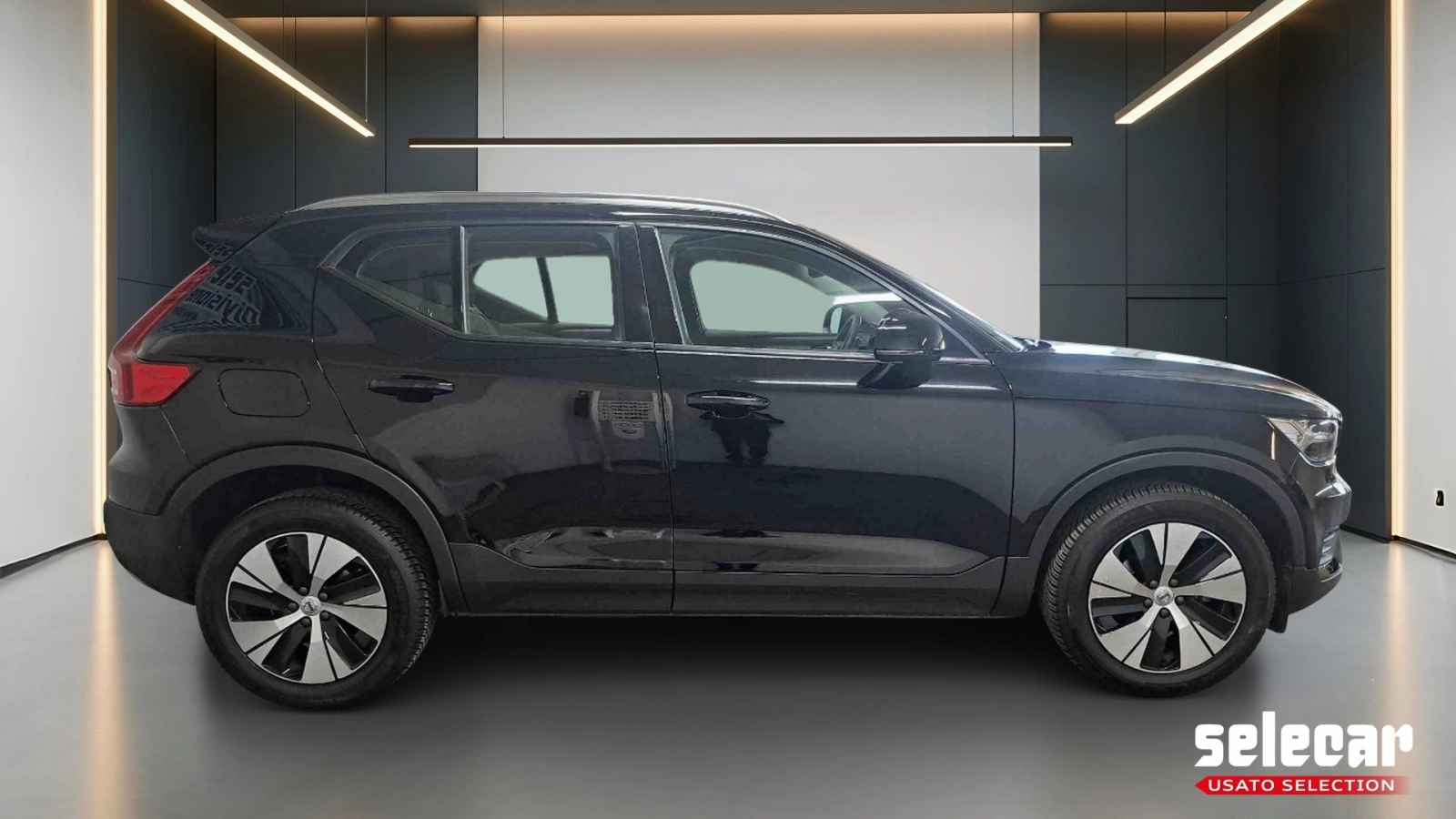 img-4 Volvo XC40 Volvo SE-U76855