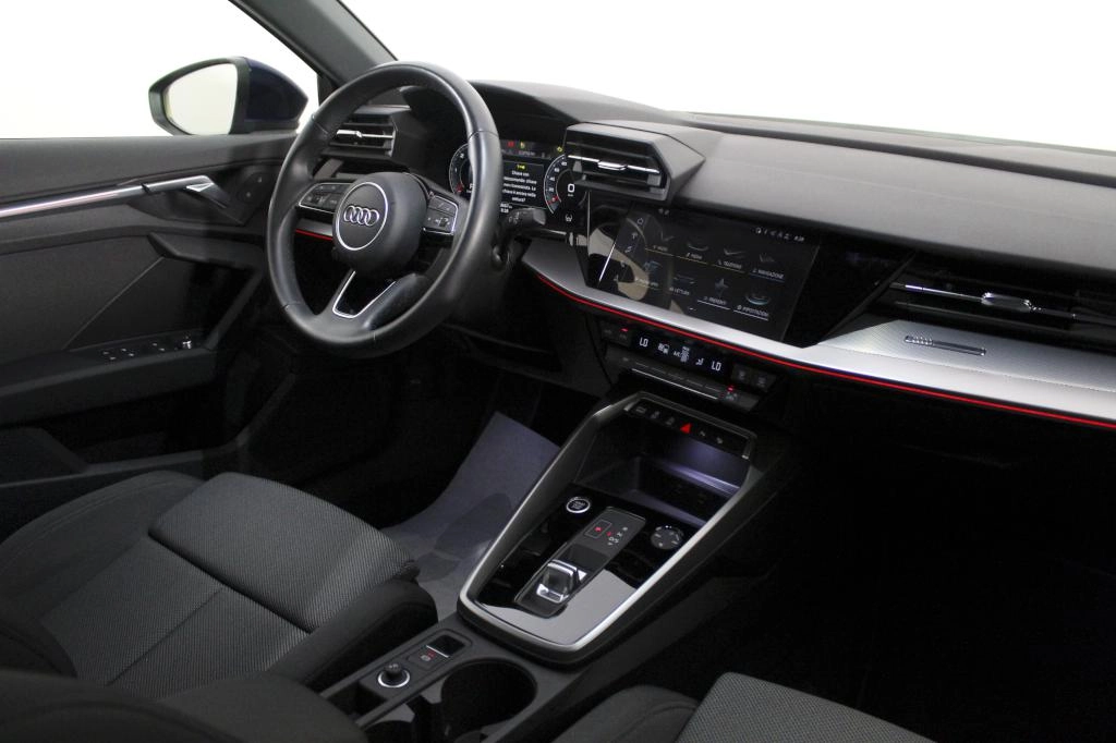 img-3 Audi A3 Sportback Audi SE-U76518