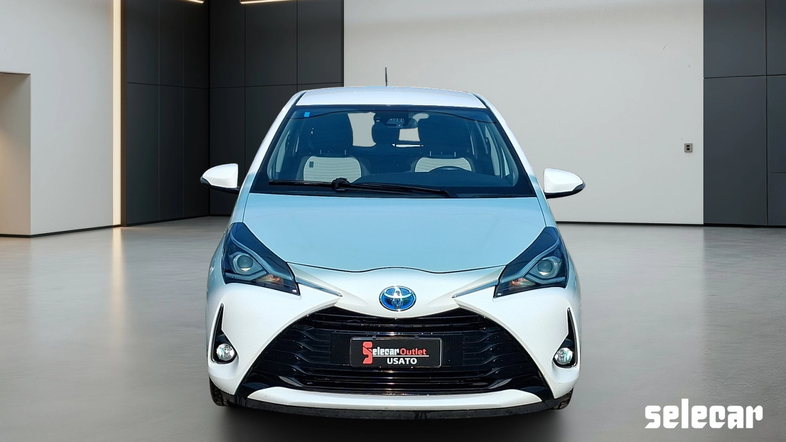 img-1 Toyota Yaris Toyota SE-U80265