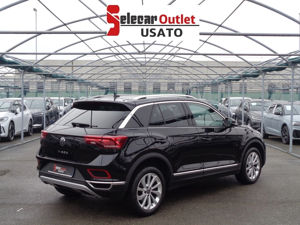 img-3 Volkswagen T-Roc Volkswagen SE-U78039