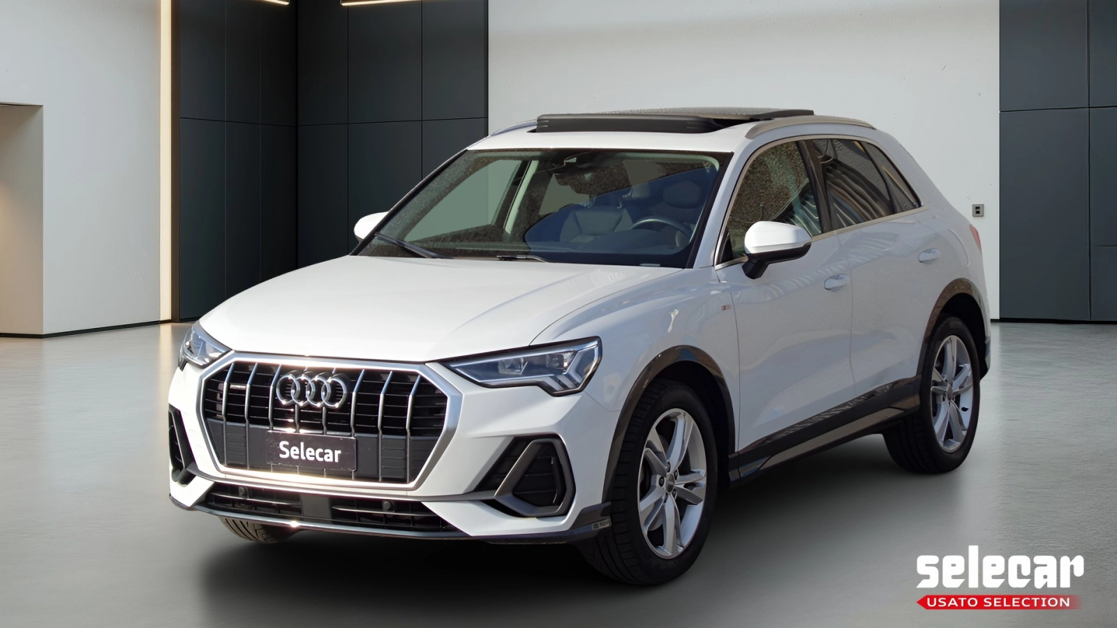 img-0 Audi Q3 Audi AU-U76558
