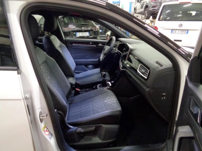 Volkswagen T-Roc - SE-U77097 