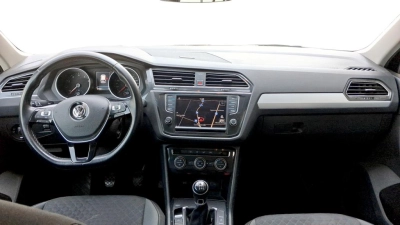Volkswagen Tiguan - SE-U79536 