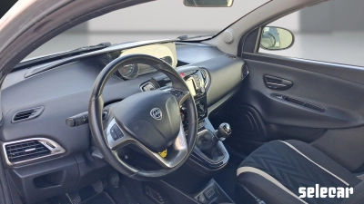 Lancia Ypsilon - SE-U76052 
