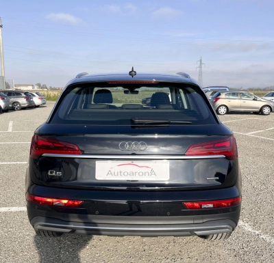 Audi Q5 - AU-U73944 