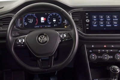 Volkswagen T-Roc - SE-U71700 