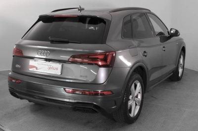 Audi Q5 - AU-U75669 