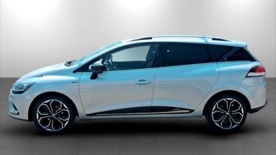 Renault Clio - SE-U77817 