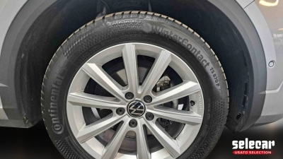 Volkswagen T-Roc - SE-U77866 