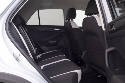 Volkswagen T-Roc - SE-U71700 