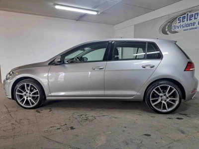 Volkswagen Golf - SE-U79200 