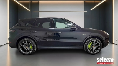 Porsche Cayenne - SE-U71599 