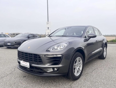 Porsche Macan - AU-U78444 