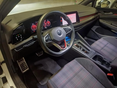Volkswagen Golf - SE-U78560 