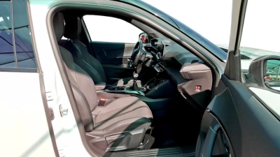 Peugeot 2008 - SE-U78212 