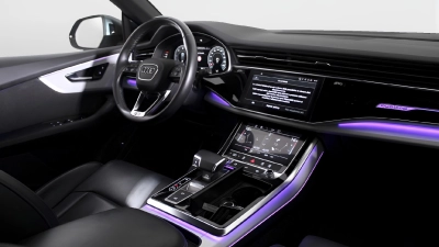 Audi Q8 - AU-U74705 