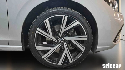 Volkswagen Golf - SE-U75608 