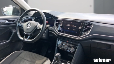 Volkswagen T-Roc - SE-U80083 