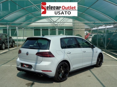 Volkswagen Golf - SE-U76815 