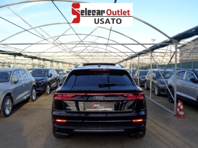 Audi Q8 - SE-U77821 