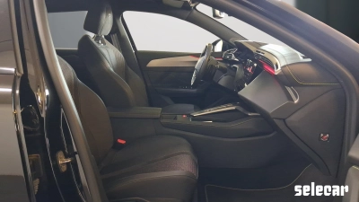Peugeot 308 - SE-U79936 