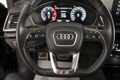 Audi Q5 Sportback - AU-U74944 