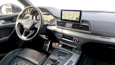 Audi Q5 - SE-U77989 