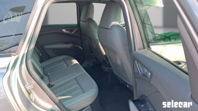 Audi Q4 - SE-U80284 