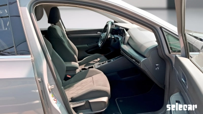 Volkswagen Golf - SE-U79272 