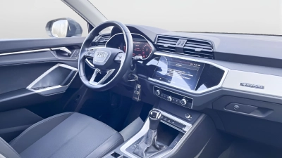 Audi Q3 - AU-U77390 