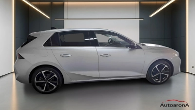 Opel Astra - AU-U73327 