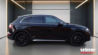 Audi Q5 - SE-U75928 