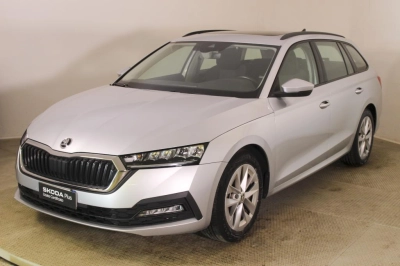 Skoda Octavia - AU-U77332 