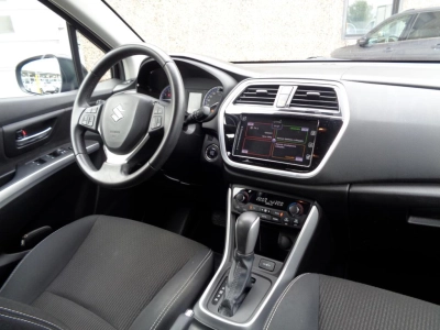 Suzuki S-Cross - SE-U73903 