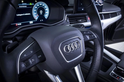 Audi A4 Avant - AU-U73348 