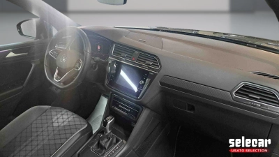 Volkswagen Tiguan - SE-U78505 