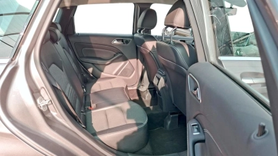 Mercedes-Benz Classe - SE-U78779 