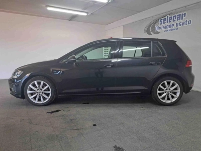 Volkswagen Golf - SE-U73731 
